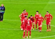 米兰体育下载-阿贾克斯客场被淘汰，巴黎圣日耳曼进军八强的简单介绍