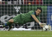 米兰体育注册-阿尔艾因伤病名单更新，关键球员状态备受关注的简单介绍