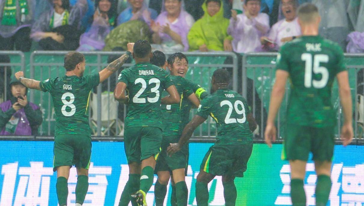 北京国安爆发神级表现，中超被彻底压制，爆冷的简单介绍