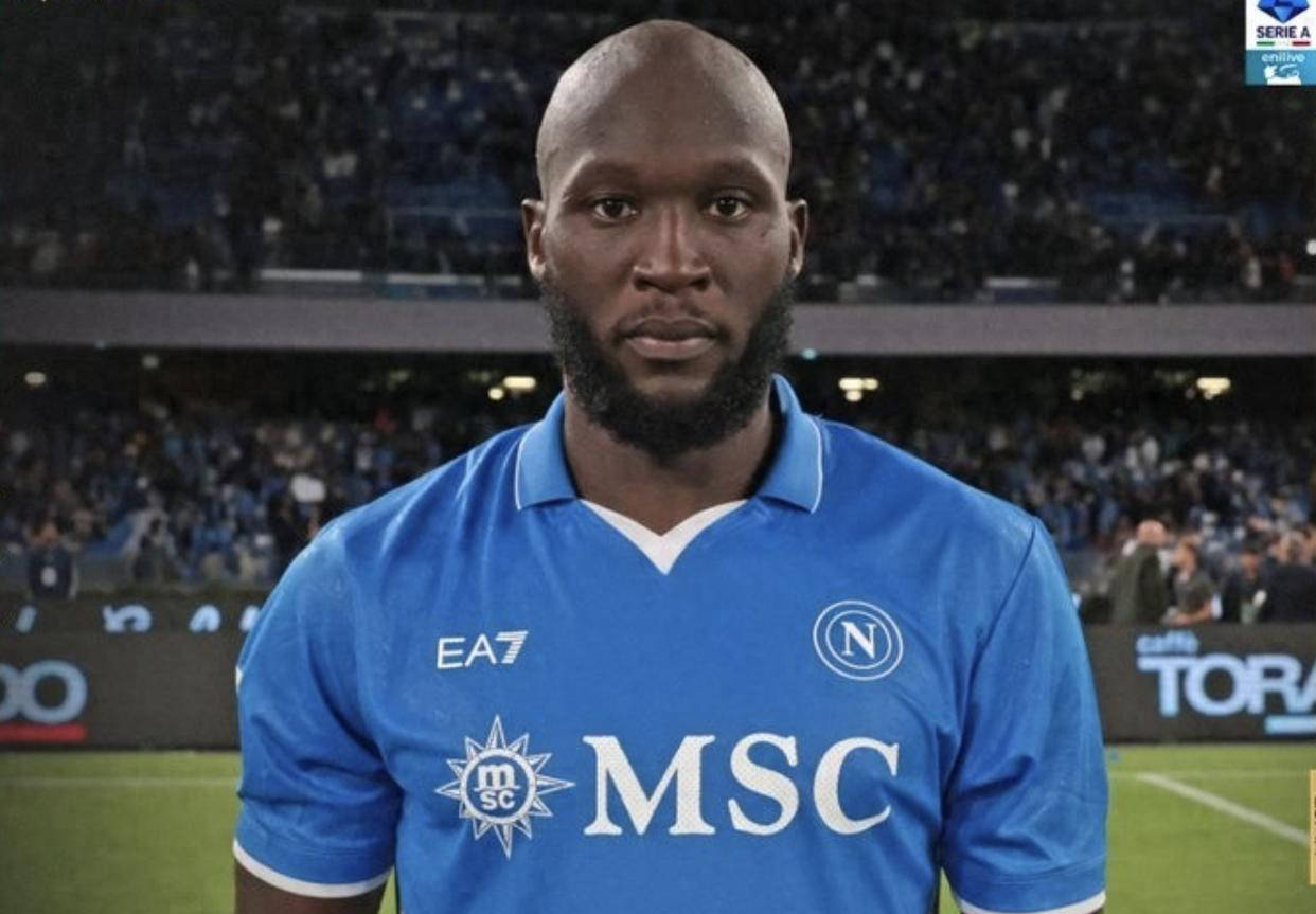 关于那不勒斯迎来胜利，士气高涨的信息