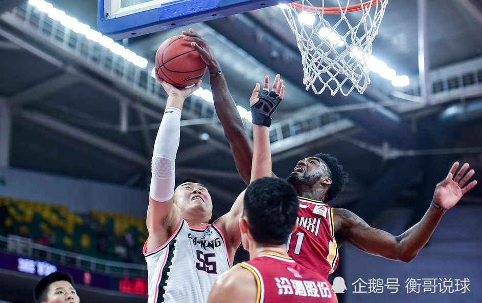 包含队伍团结一致比分相近最后一球定胜负的词条