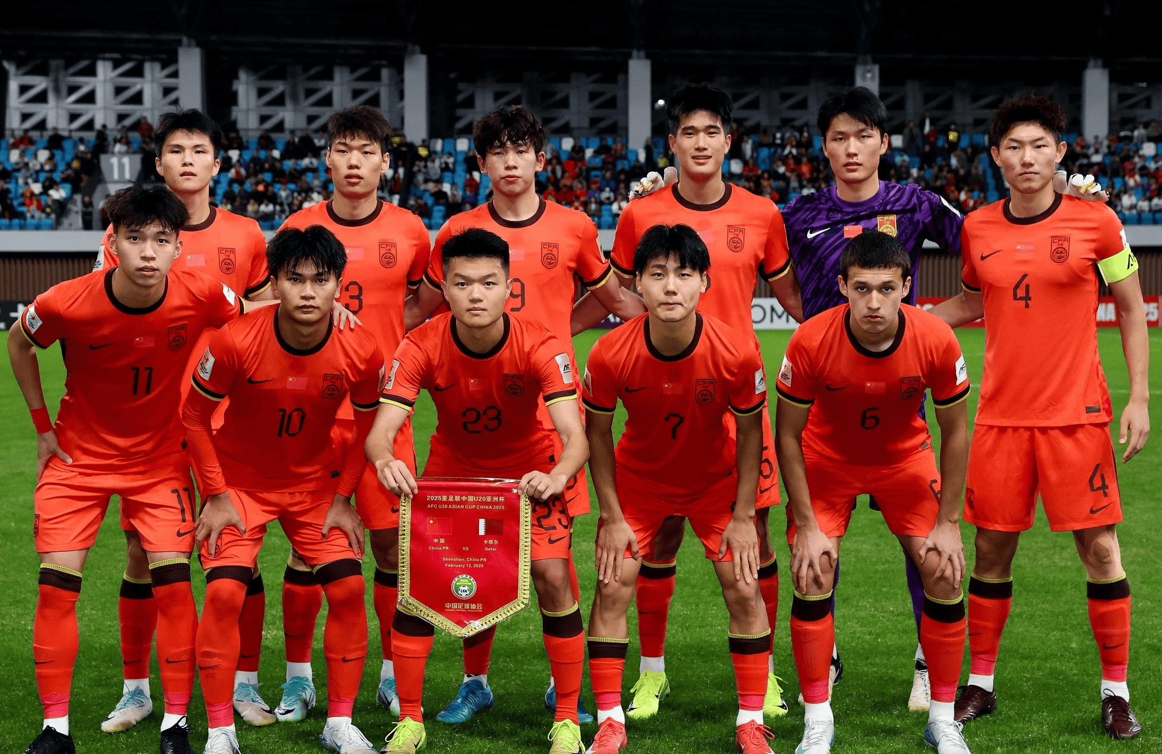 中国队成功晋级亚洲杯再掀足球热潮的简单介绍