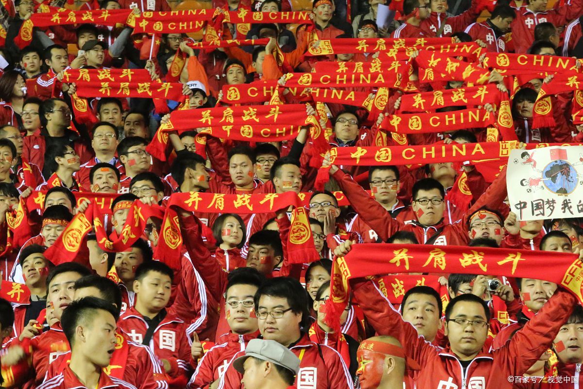 国足强势晋级国际比赛半决赛,一路向前 国足强势晋级国际比赛半决赛,一路向前