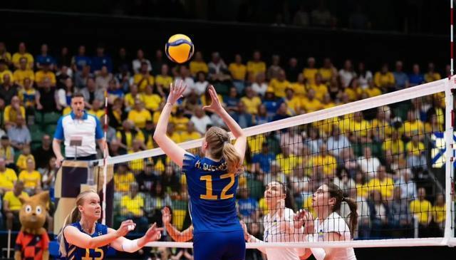 乌克兰队主场完胜瑞典，晋级八强