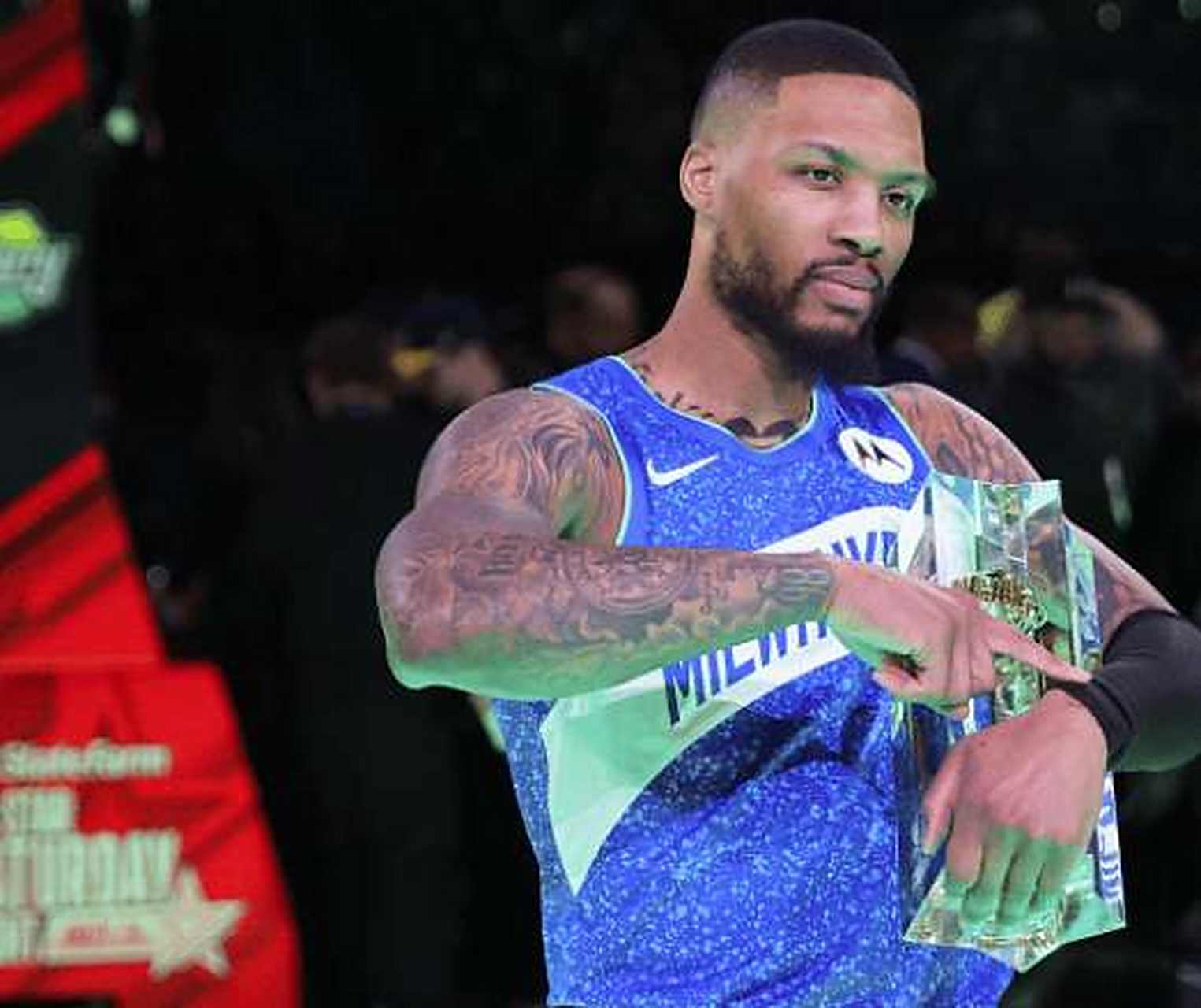 NBA球员拯救篮球赛，绝杀三分助球队获胜