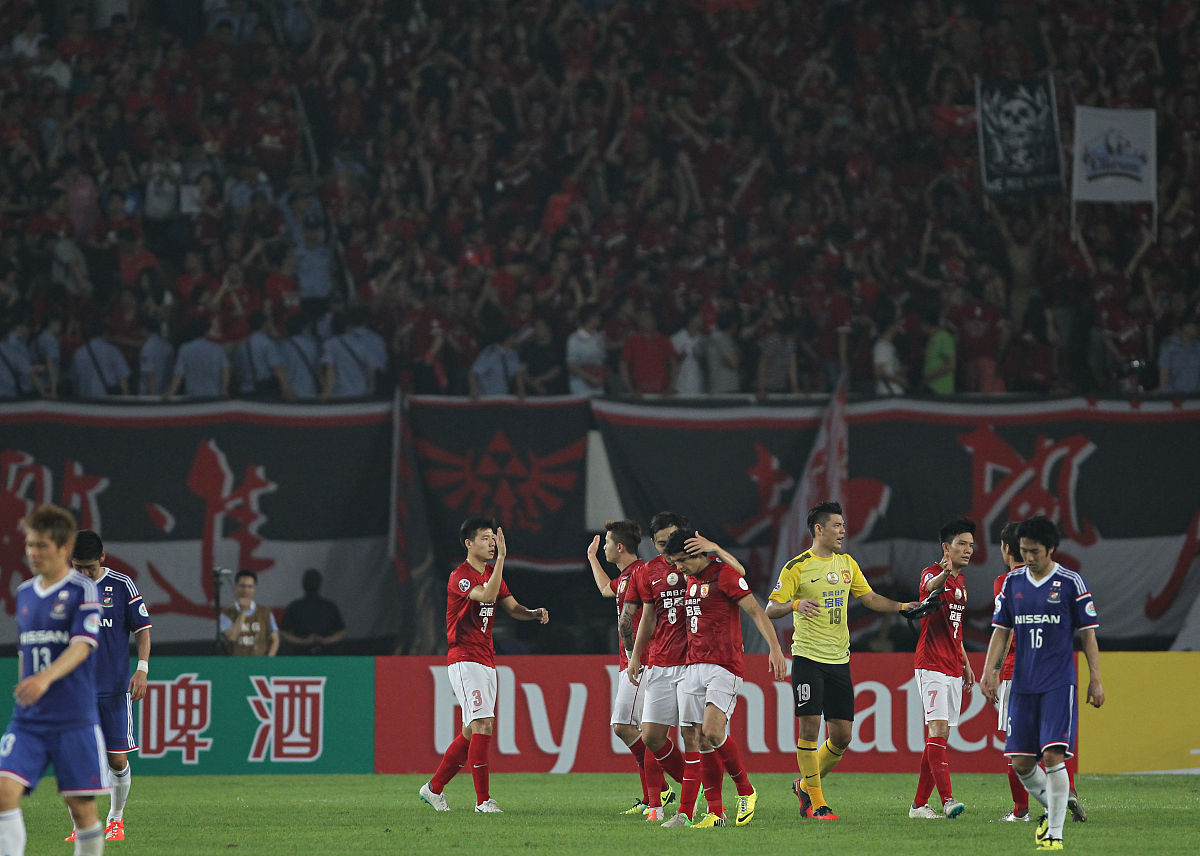 激烈对决！两支劲旅在比赛中争夺头名的简单介绍