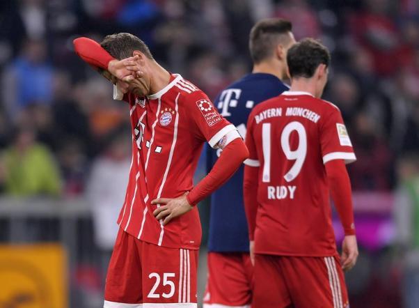 狼堡球队获得胜利，继续领跑积分榜