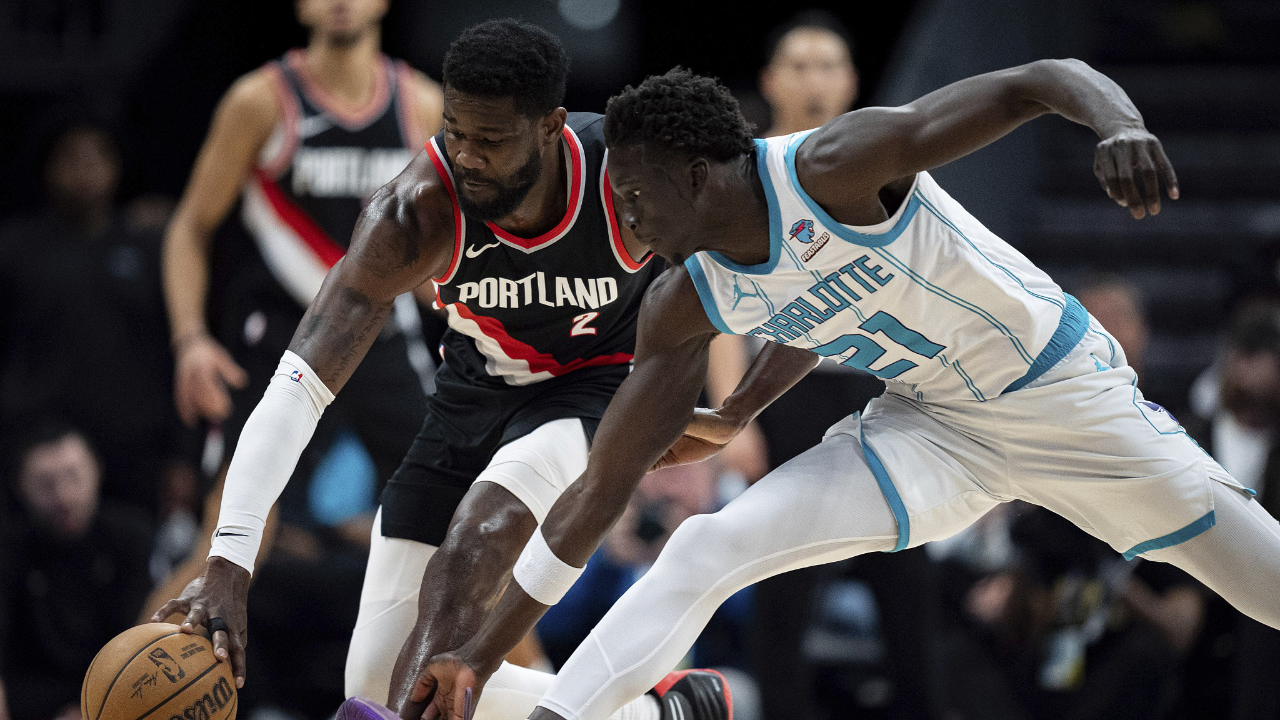 开拓者客场战胜黄蜂，利拉德比赛中创造出惊人表现