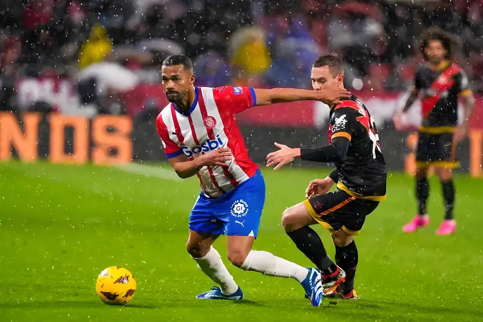 赫罗纳客场逼平莱加内斯，争夺胜利的简单介绍