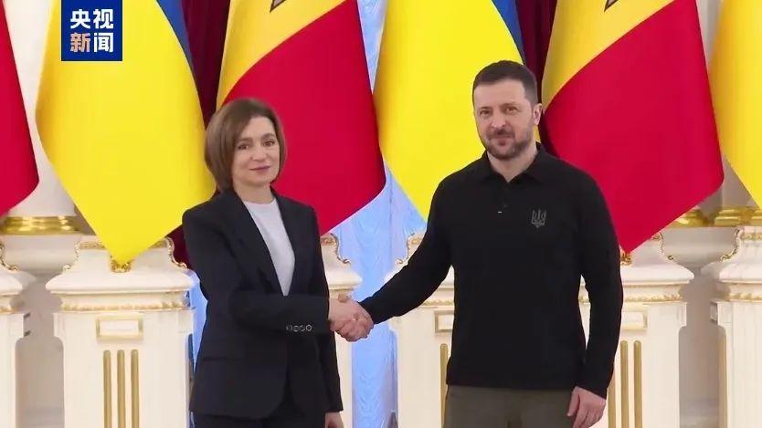 包含乌克兰豪取摩尔多瓦，晋级欧洲预选赛四强的词条